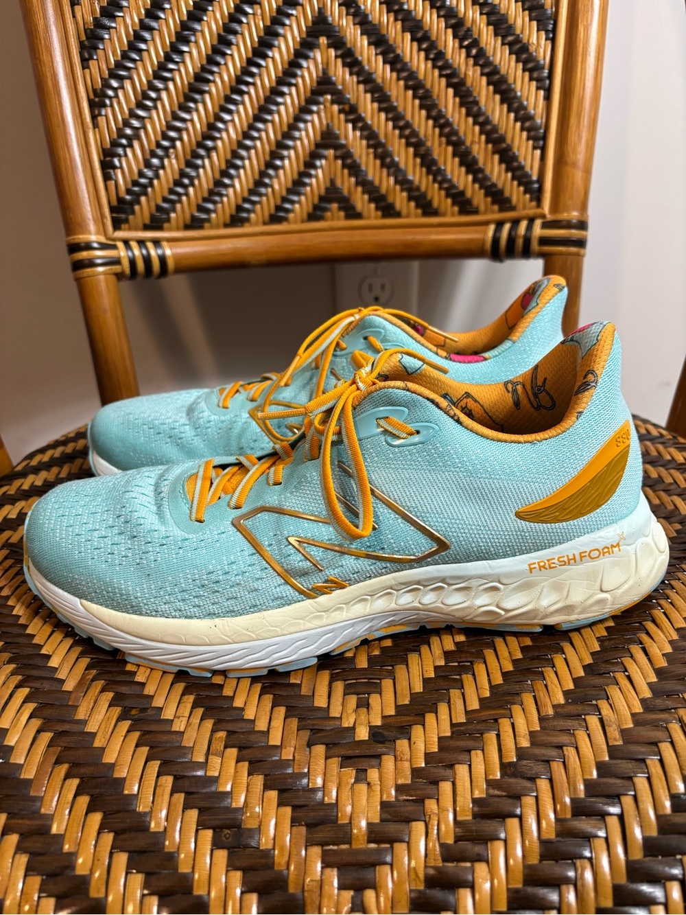 New Balance Fresh Foam X 880v12 "Surf Golden Hour" Running Gym Shoes